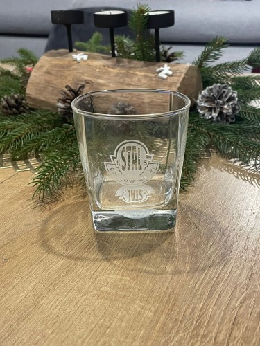 SZKLANKA DO WHISKY.jpeg